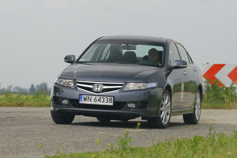 Honda Accord IV (2002-08)