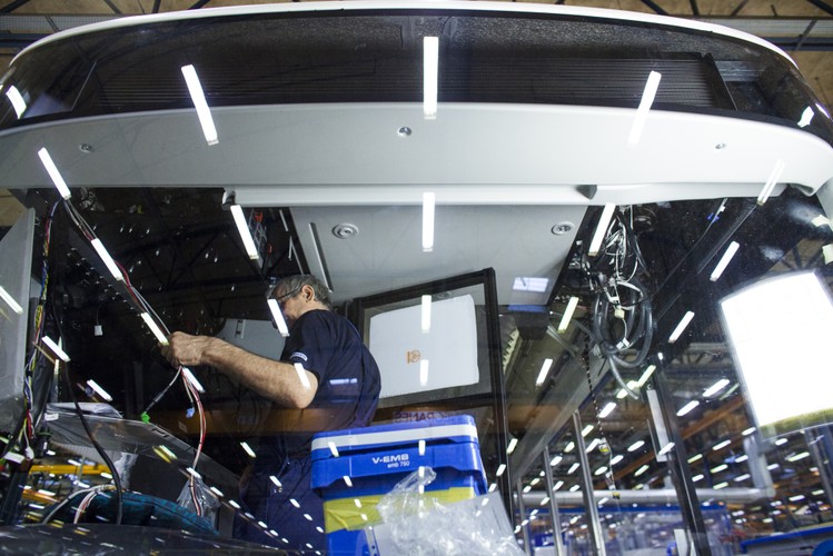 W Saeffle pracę straci 390 osób, jednak jak zapowiedziano, nie spowoduje to zwiększenia zatrudnienia we wrocławskim zakładzie.