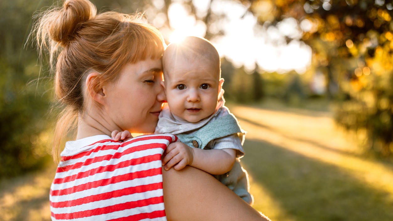 Mamičky, u svojich synov ste na piedestále. Už od narodenia... 
