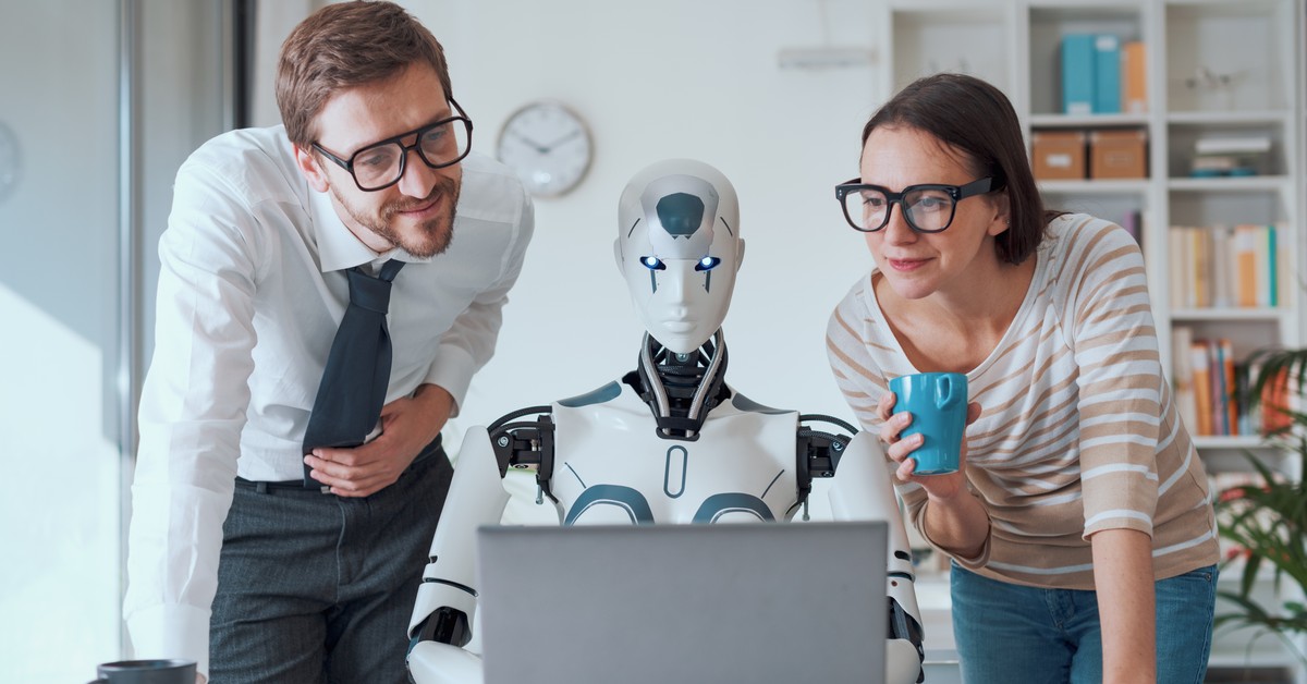 AI najlepiej rozumie język polski. Nowe badania: polszczyzna bije angielski i chiński w rozmowie z ChatGPT