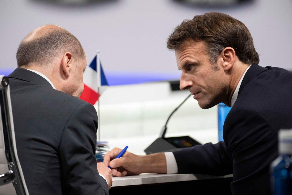 Emmanuel Macron i Olaf Scholz