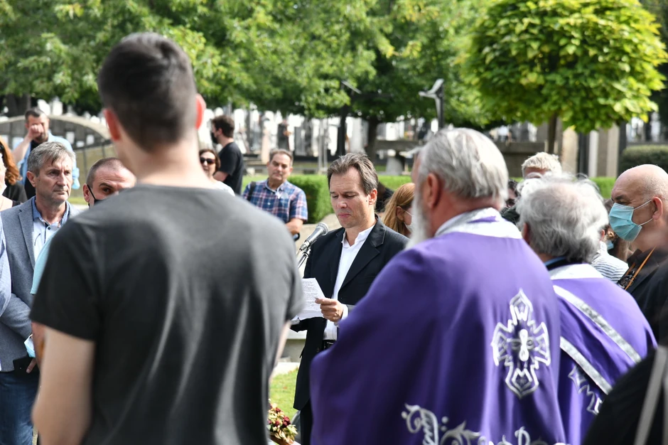 Sahrana Isidore Žebeljan