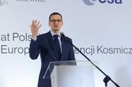 Według planów PiS dane uzyskane dzięki satelitom będą służyły m.in. do monitorowania skutków zmian klimatycznych i zanieczyszczenia środowiska