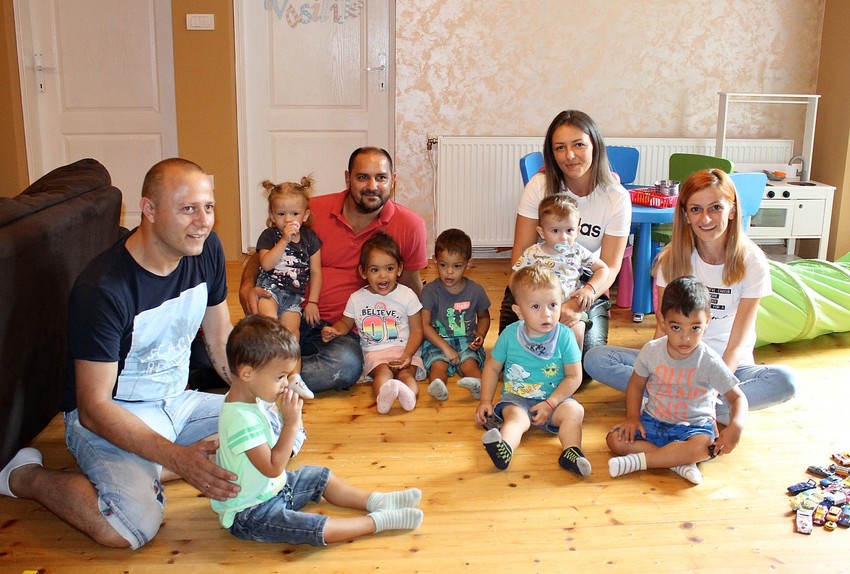 Porodice Majoroš i Krstić spaja ginekološka bolnica "Genesis" u Novom Sadu