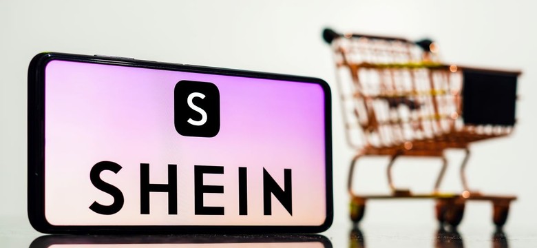 Shein oskarżony o "zawstydzanie” klientów. UE bierze pod lupę "mroczne wzorce"