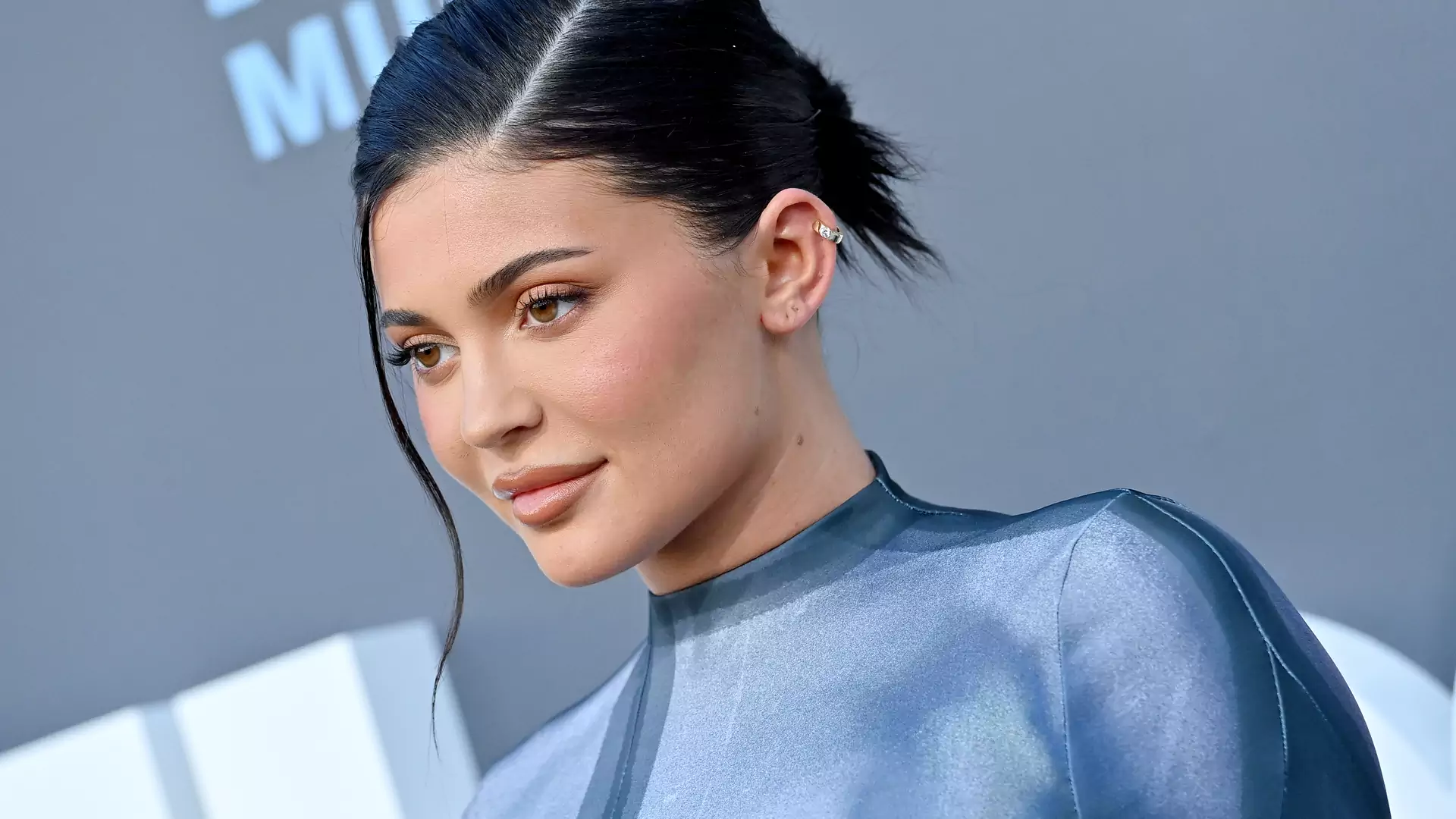 Zdjęcie biustu Kylie Jenner wywołało szok. Celebrytka namawia: Uwolnić sutki!