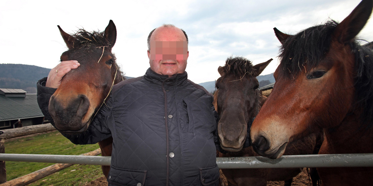 Gwałt w stadninie koni w Regietowie. Jest akt oskarżenia przeciwko byłemu dyrektorowi