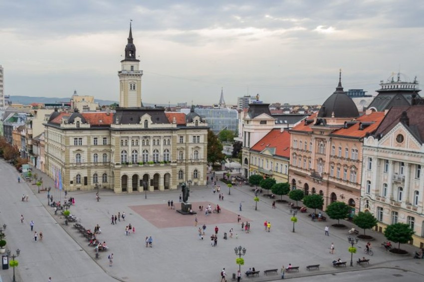 Trg slobode Novi Sad