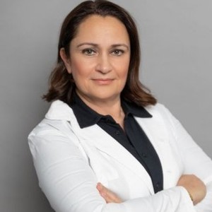 Dr. Veres Andrea főorvos