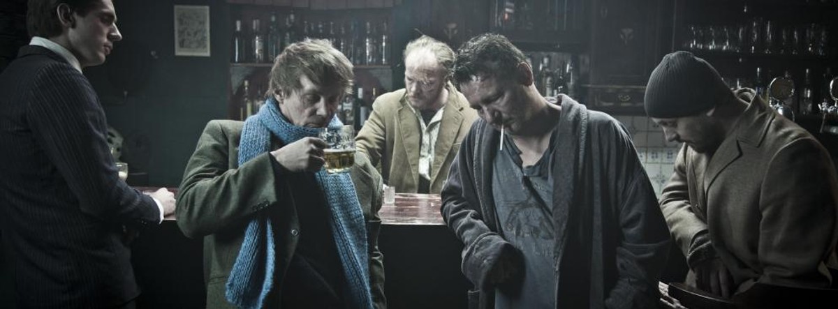 "Pod mocnym aniołem" Ksawery Szlenkier, Eryk Lubos, Robert Więckiewicz, Adam Woronowicz