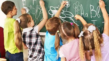 Kluzik-Rostkowska: zostawienie 6-latków w przedszkolach niepotrzebne i kosztowne