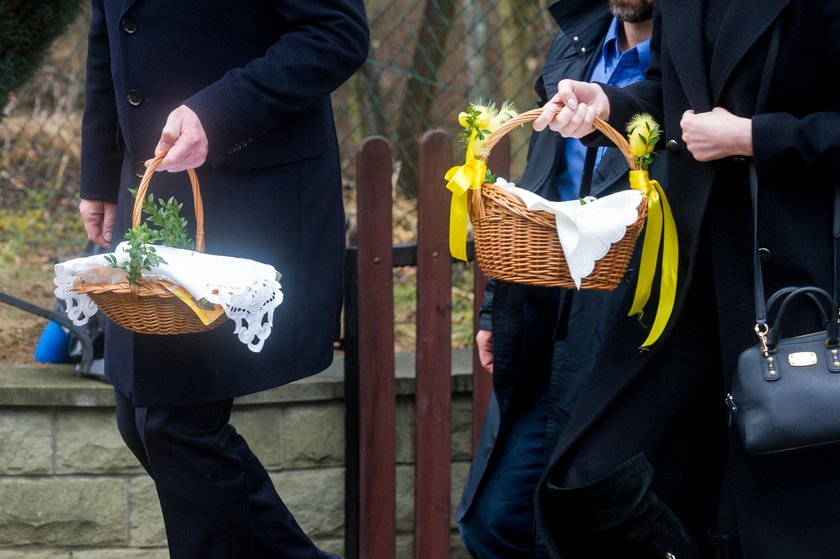 Prezydent z córką poszli ze święconką. A gdzie pierwsza dama?