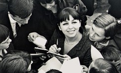 Kalina Jędrusik. Kolorowy ptak, któremu komunistyczna klatka połamała skrzydła