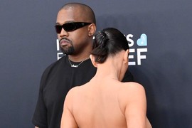 "Tri decenije muzike i uvek me ovako je****!" Kanje Vest se oglasio nakon SKANDALA na Gremiju, evo šta se krije iza svega