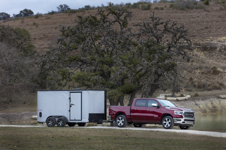 Ram 1500 – prawie 200 km/h potężnym pikapem