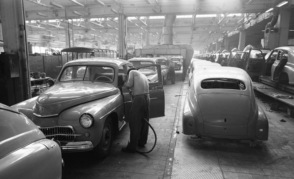 73 lata temu, z linii montażowej FSO zjechała pierwsze auto marki Warszawa