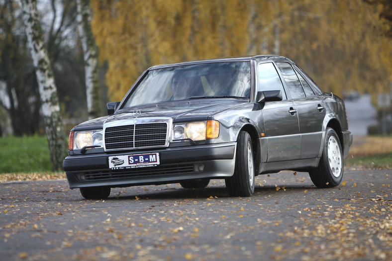 Mercedes W124