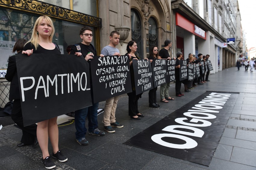 Protest u Knez Mihailovoj