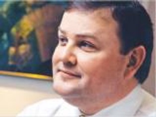 Firmy zbyt wolno odbudowują zapasy