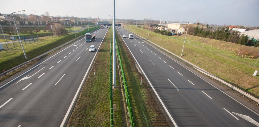 Podwyżka za przejazd A2: miała być w styczniu, będzie w marcu