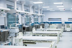 Epidemia nieznanej choroby. GIS: Ryzyko transmisji i rosnąca liczba ofiar