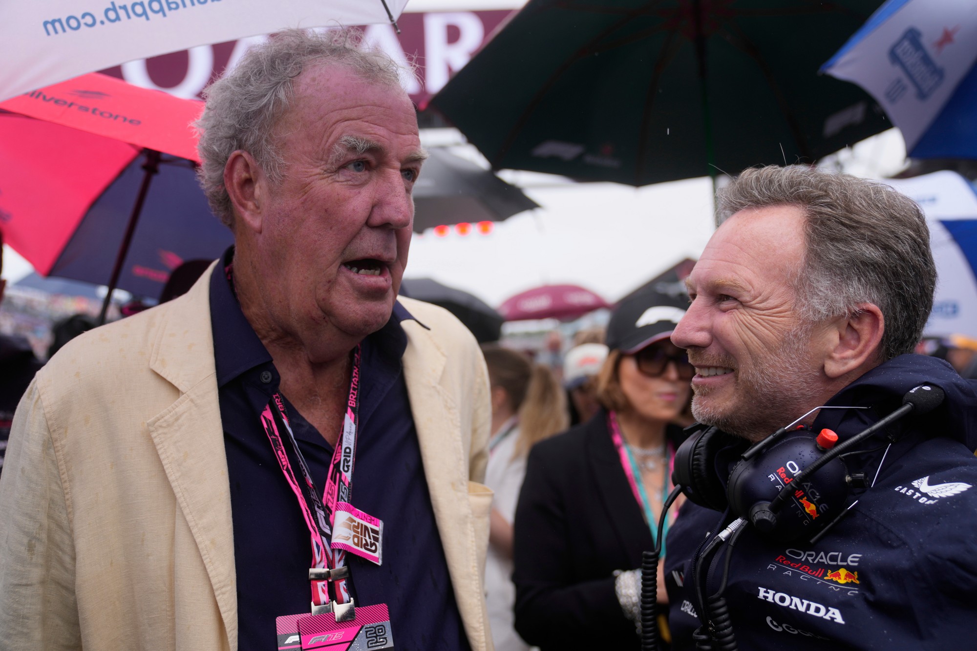 Veľká cena Veľkej Británie: Jeremy Clarkson a šéf Red Bullu Christian Horner.