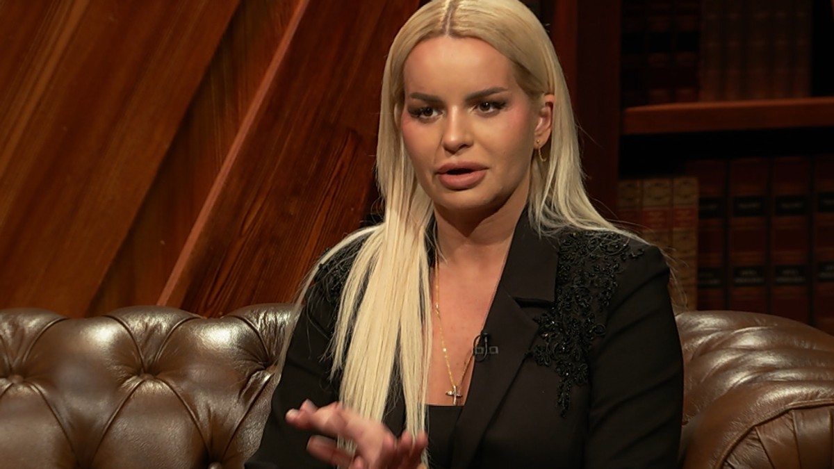 Aleksandra Stojković Džidža, emisija "Na terapiji sa Slavicom Đukić Dejanović"