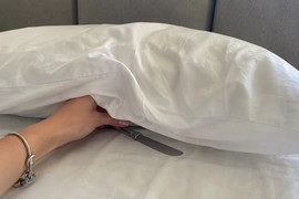 Zašto su naši preci stavljali nož ispod jastuka pred spavanje