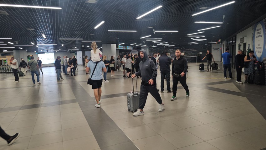 Poznati na aerodromu
