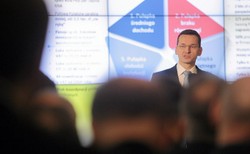 Ilu Polaków popiera Plan Morawieckiego? SONDAŻ CBOS