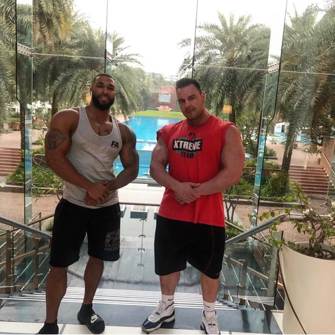 Vo veku 37 rokov zomrel poľský bodybuilder Paul Poloczek.