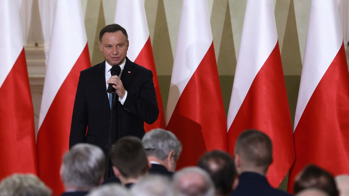 Andrzej Duda powołał dwóch sędziów SN