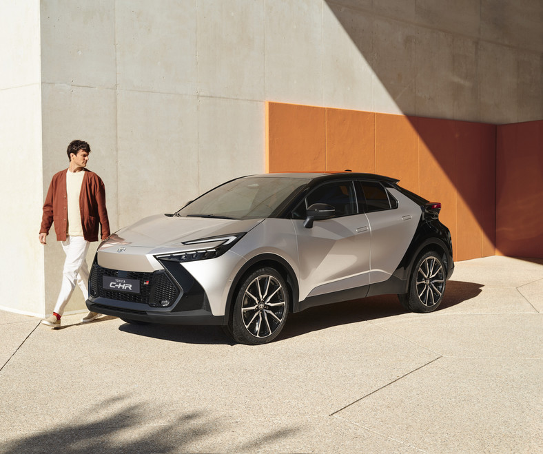 Toyota C-HR 2023