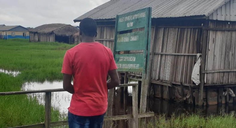 One of the youth leaders in Oju Imole community describing how contaminated their water is.