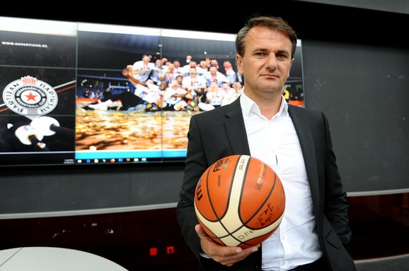 Ostoja Mijailović u redakciji 