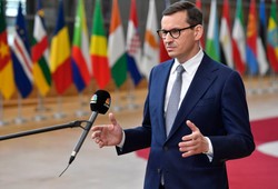 Morawiecki: Nie możemy pozwolić na to, żeby neoimperialne apetyty Rosji wyznaczały politykę