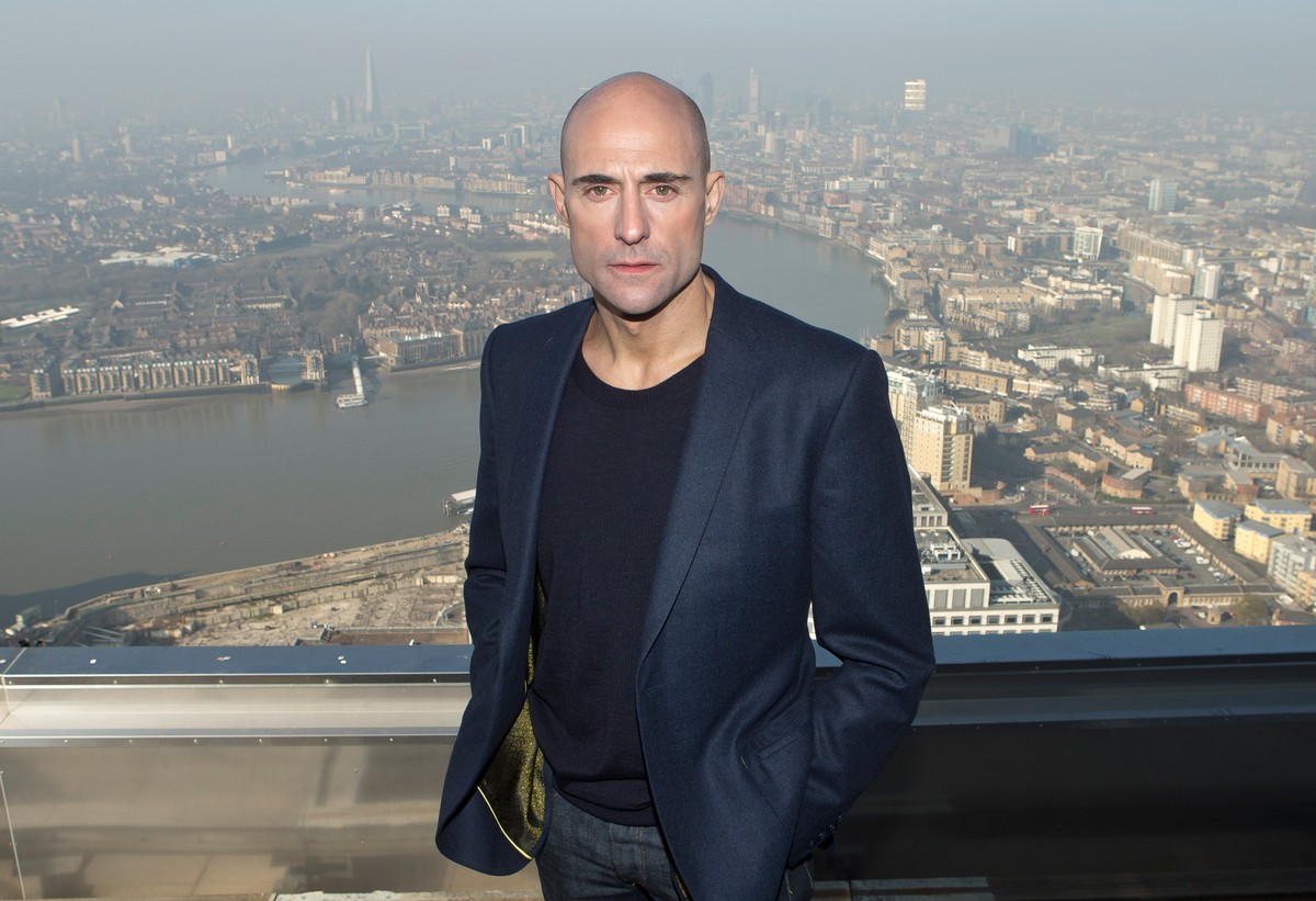 Mark Strong nowym wrogiem Supermana?