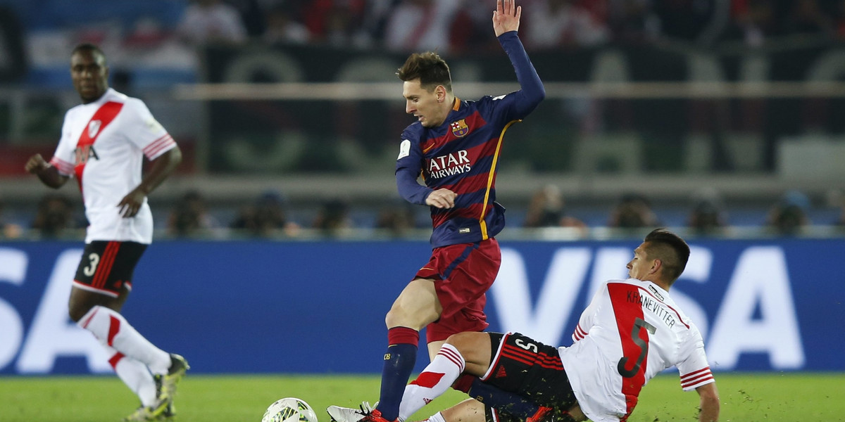 Lionel Messi został opluty na lotnisku przez fana River Plate