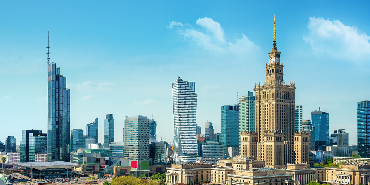 Warszawa na trasie przepływu pieniędzy z Rosji