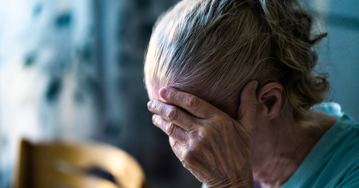 Pierwsze symptomy alzheimera widać w mowie. Chory zaczyna używać innych słów