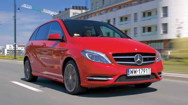 Mercedes Klasy B II (2011-18) – 2012 r. za 32 500 zł