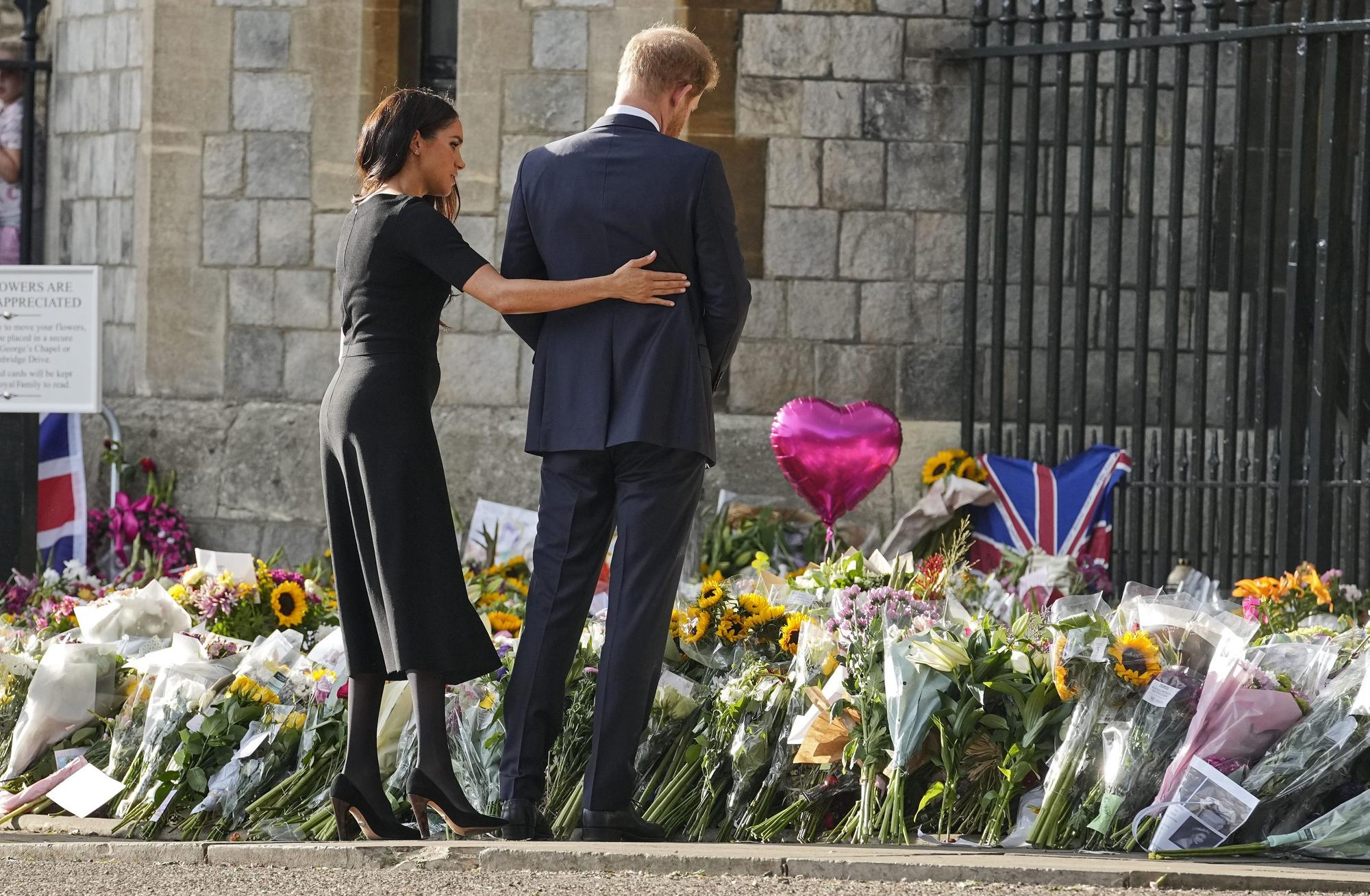 Britský princ Harry s manželkou Meghan.