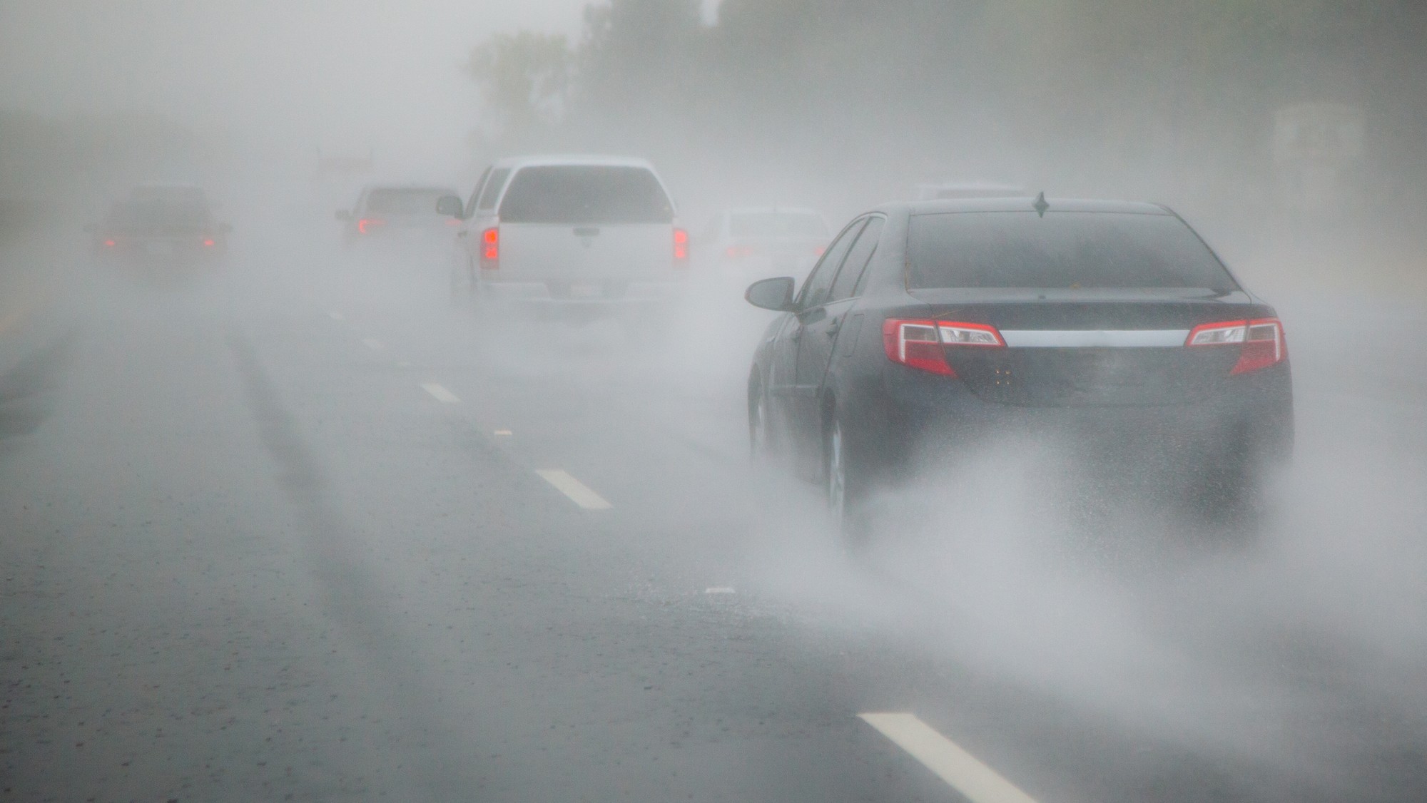 Slovensko čaká hmla. (ilustračné foto)