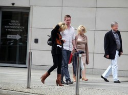 Romans Lesz z aktorem. Ojciec milioner chce wstrząsnąć córką