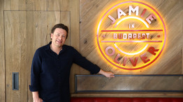 Budapesten járt a sztárszakács, Jamie Oliver – galéria