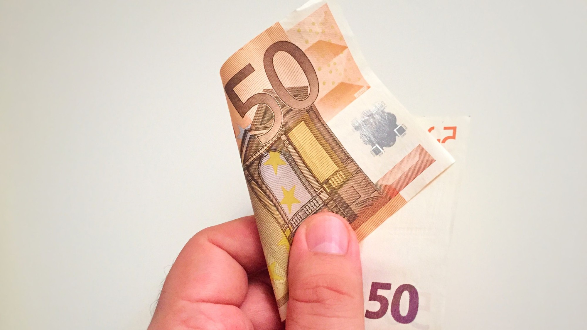 Čo dokáže 50 eur mesačne pri investovaní?