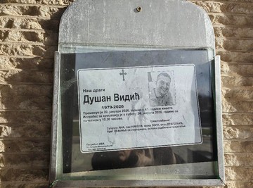 "NIJE SE SNAŠAO U OVOM SVETU!" Održan POTRESNI GOVOR NA SAHRANI Dušana Vidića (VIDEO)