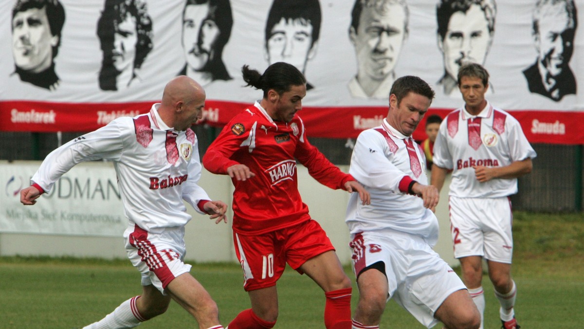 Zawodnik Widzewa Łódź Włoch Stefano Napoleoni przez najbliższe kilka dni przebywać będzie na testach w klubie greckiej ekstraklasy Levadiakos FC - czytamy na oficjalnej stronie Widzewa Łódź.