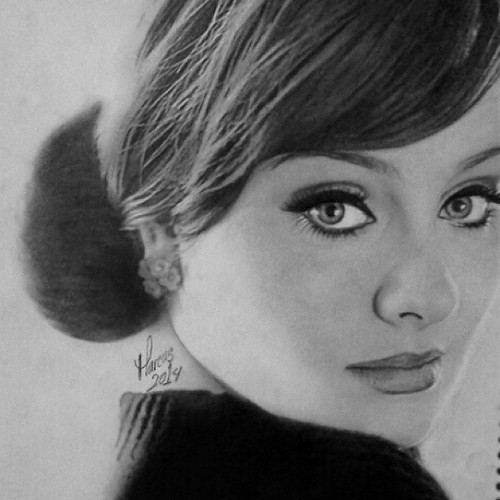 Adele na zdjęciach ze swojego profilu