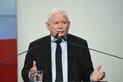 Kaczyński: samorządy łaski nie robią, nikomu nie będzie zimno